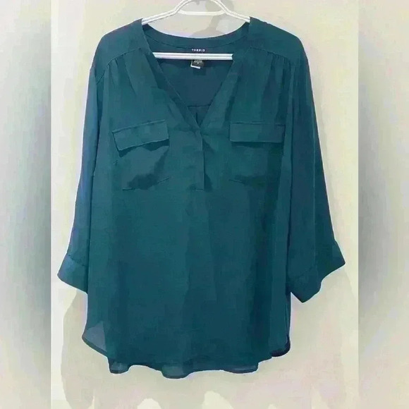 Gorgeous Torrid Harper Georgette Pullover  3/4 sleeve blouse blue plus size 2X - Picture 8 of 8